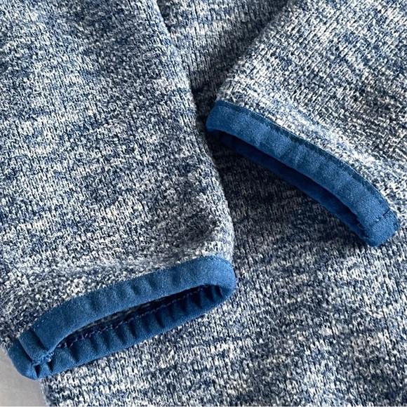 Cat & Jack • 1/4 zip fleece - Picture 4 of 5